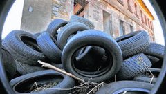 Autoreifen an der Walkm&uuml;hle